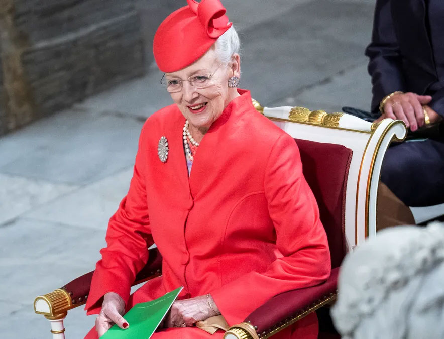 متمسكة بقرارها/ ملكة الدنمارك تُجرّد أحفادها من ألقابهم