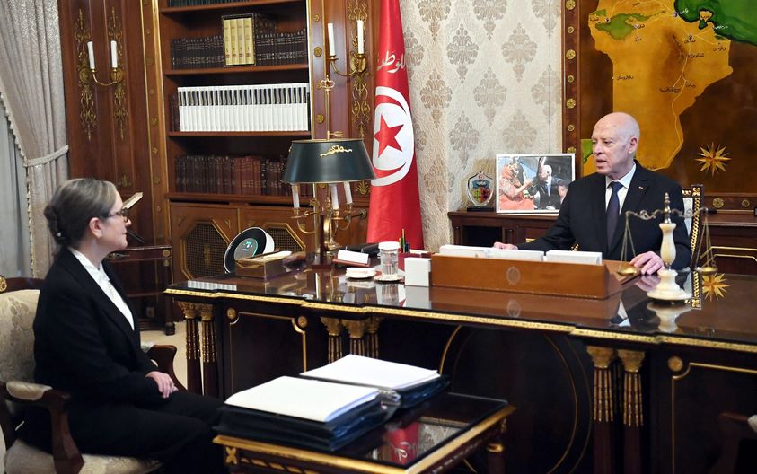 بسبب التزكيات/ سعيد يقرر تعديل مرسوم الانتخابات (فيديو)