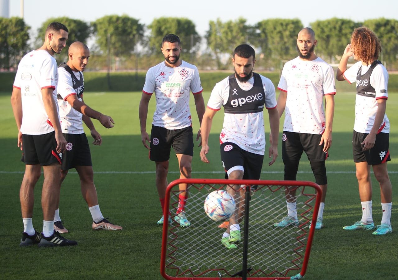 شاهد/ جانب من تحضيرات المنتخب لمواجهة أستراليا
