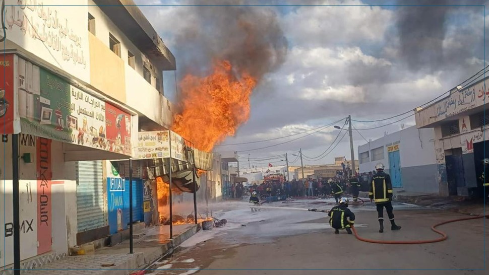 سيدي بوزيد/ حريق بمحل لبيع المحروقات المهربة