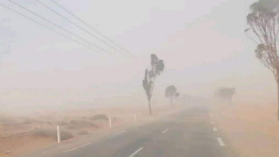 بسبب رياح عاتية/ انقطاعات للكهرباء بهذه الولاية