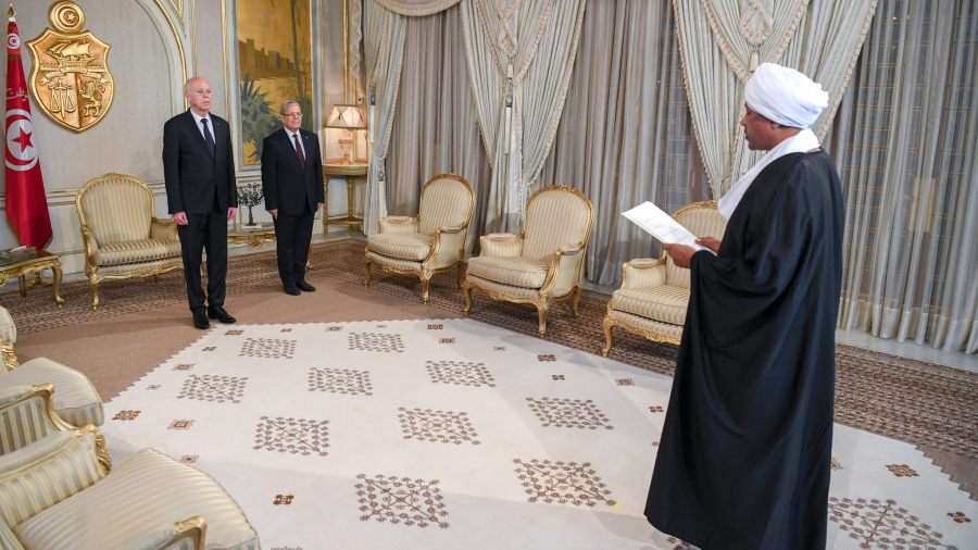 رئيس الدولة يتسلّم أوراق اعتماد سفراء جدد