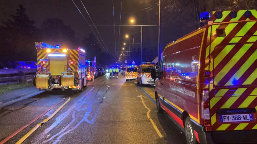 بينهم أطفال/ حريق بمبنى سكني يودي بحياة 10 أشخاص في ليون