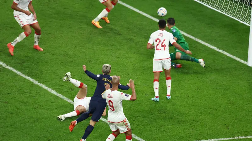 بسبب إلغاء هدف غريزمان/ فرنسا تتقدم بشكوى إلى “فيفا”