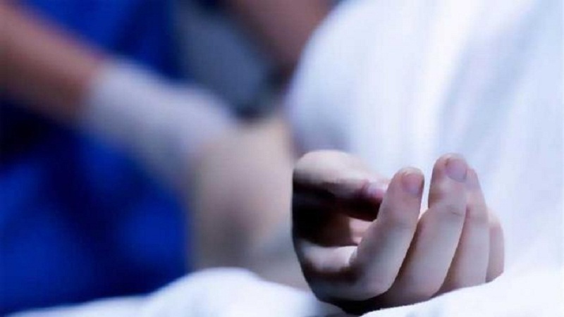 توفي بسكتة قلبية دفاعا عن ابنته