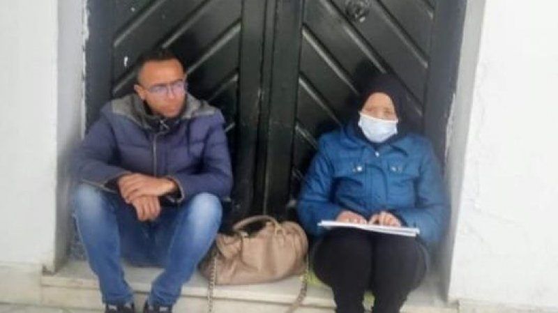 المكلفون بالإعلام بالوزارات في اعتصام مفتوح بالقصبة