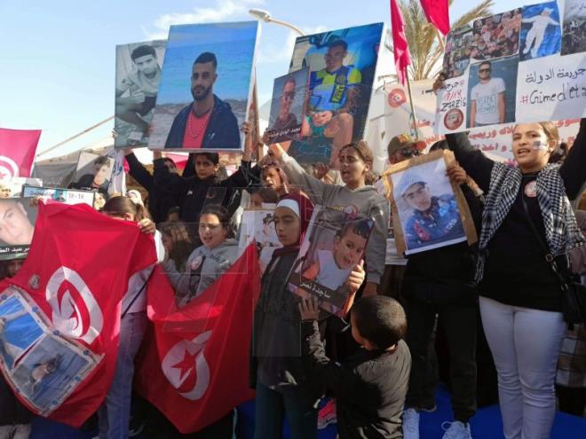 أهالي جرجيس يحتجون ويدعون إلى كشف الحقيقة