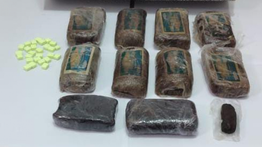 بنزرت/ مداهمة منزل مروّج مخدّرات.. وهذا ما تم حجزه