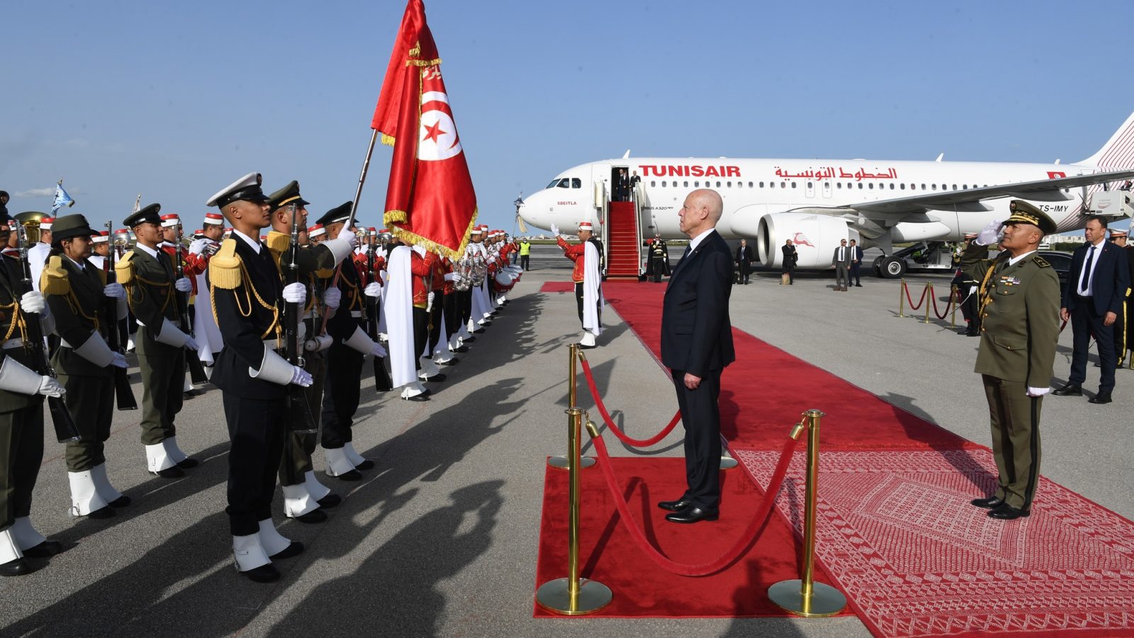بعد مشاركته في قمّة قادة أمريكا وإفريقيا/ سعيّد يحل بتونس