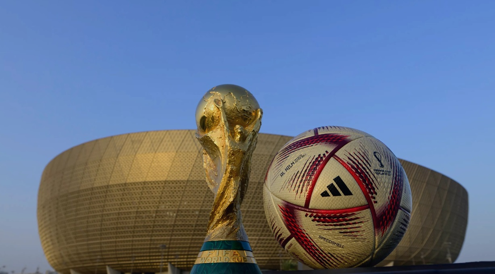 المونديال/ الكشف عن الكرة الرسميّة للدورين نصف النهائي والنهائي