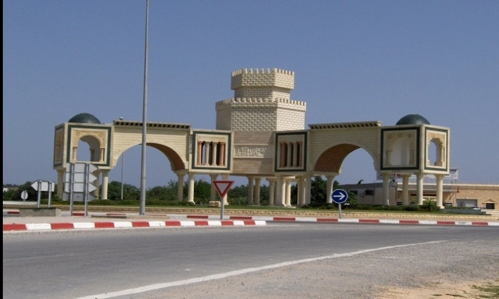 صورة/ حفرة وسط الطريق طريق نابل قربة على مستوى بني خيار