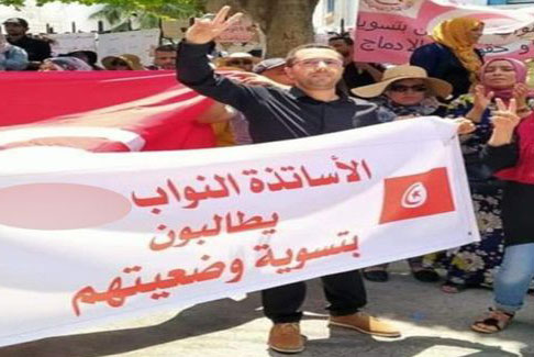 المنستير/ الأساتذة النواب يحتجون