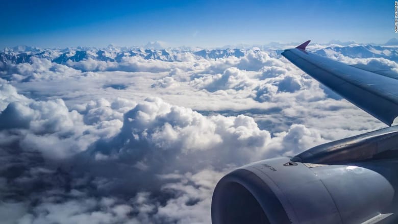 فيديو/ تعطّل طائرة روسيّة في الجو