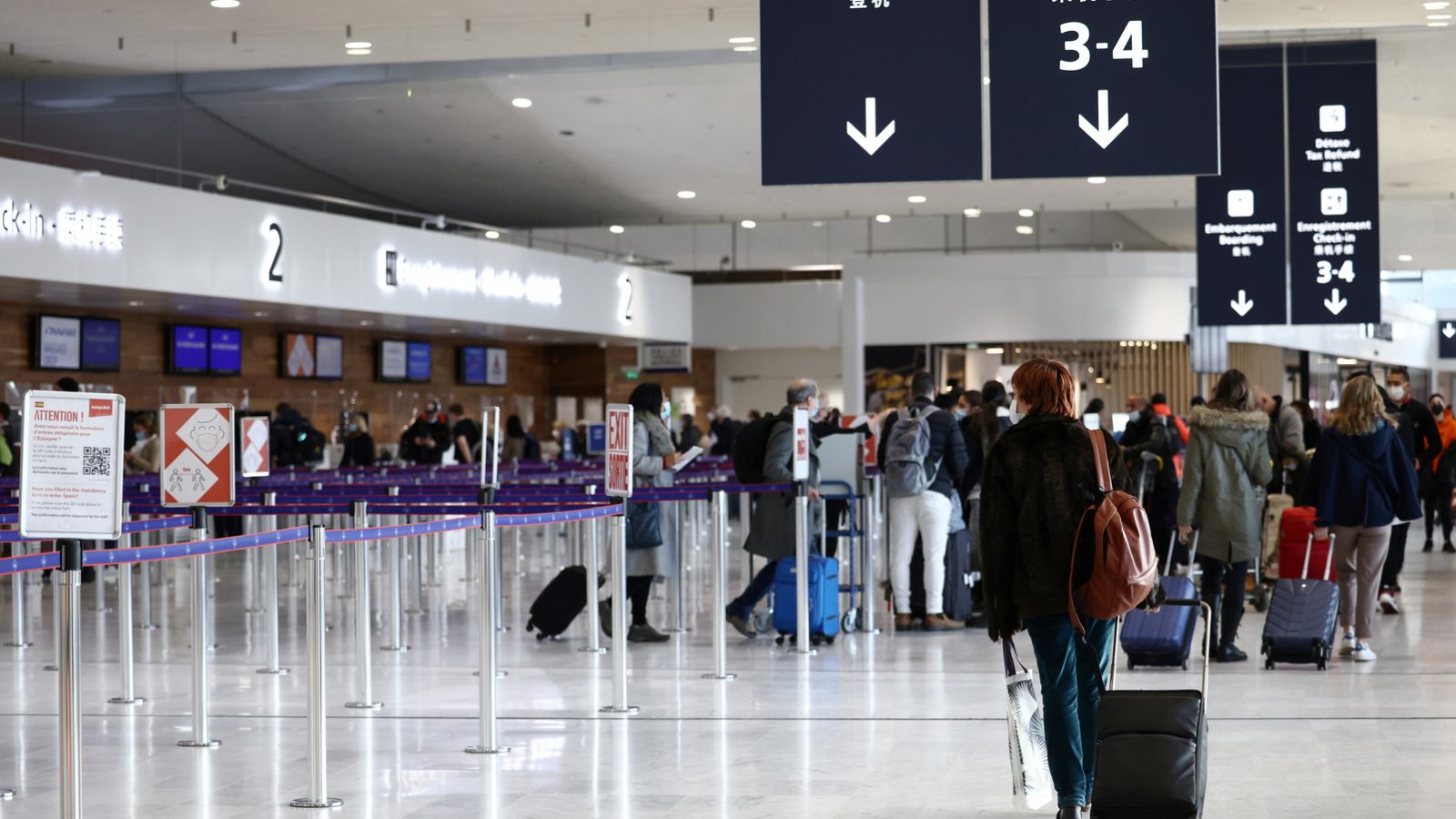 في مطار باريس/ ضبط لاعب كرة قدم مدجج بالكوكايين