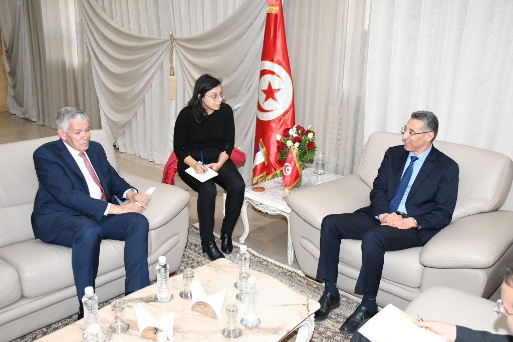 وزير الداخلية