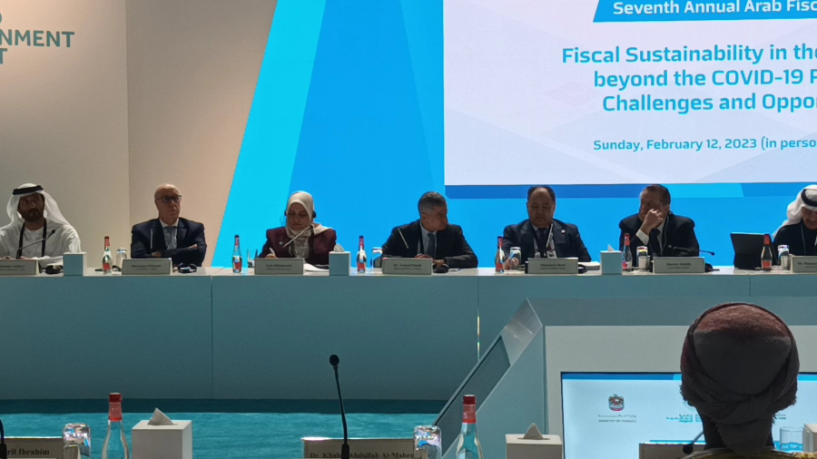 العباسي ودقيش يرافقان بودن إلى القمة العالمية للحكومات بدبي
