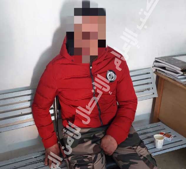 حمام الأنف/ حريف يفتك سيارة تاكسي باستعمال “شاقور” ويلوذ بالفرار!!