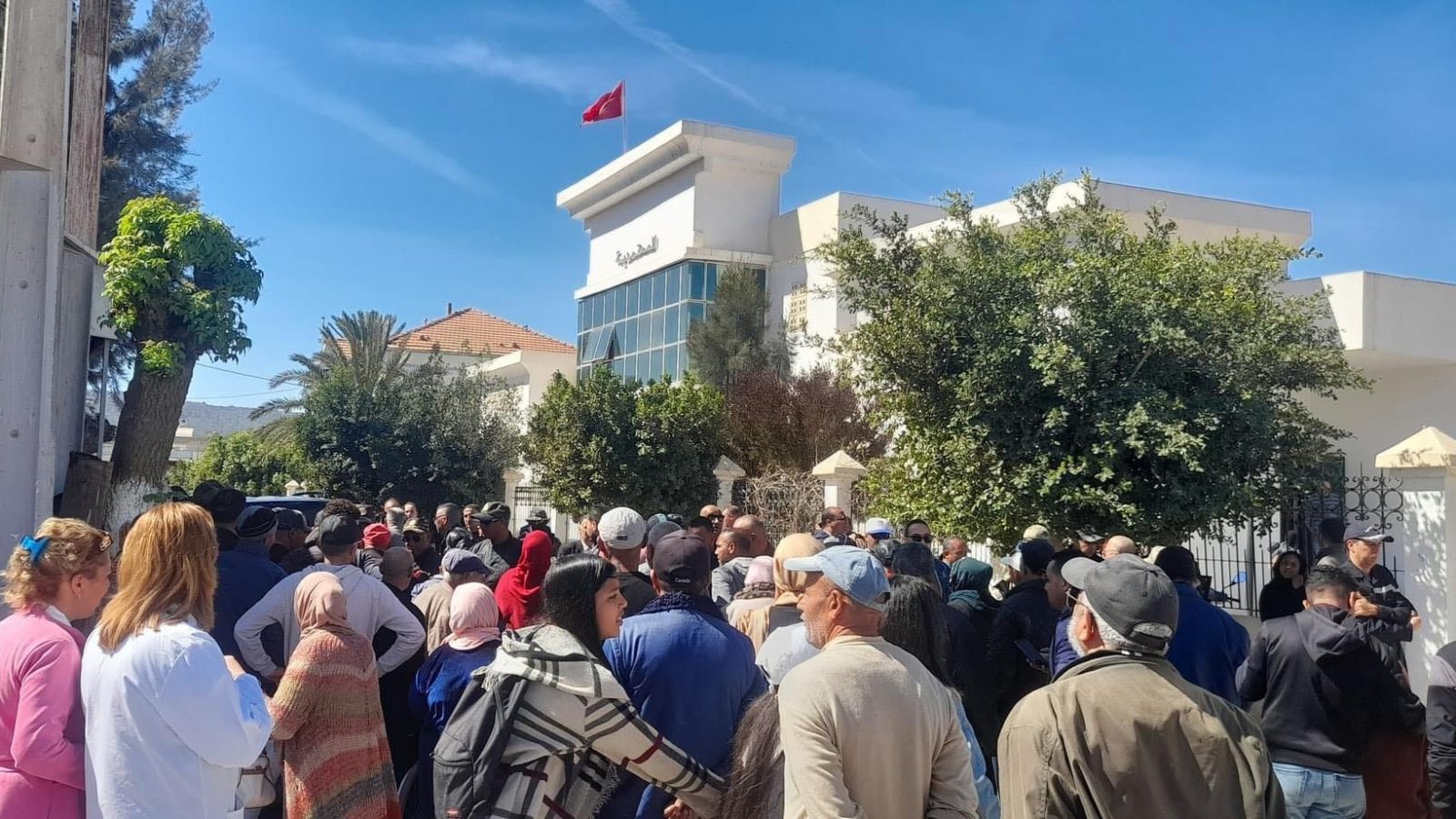 صور/ الرئيس في زيارة لغار الدماء