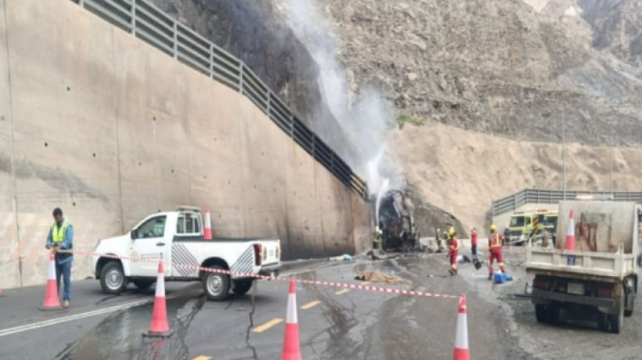 السعودية/ قتلى وجرحى بالعشرات اثر انقلاب حافلة