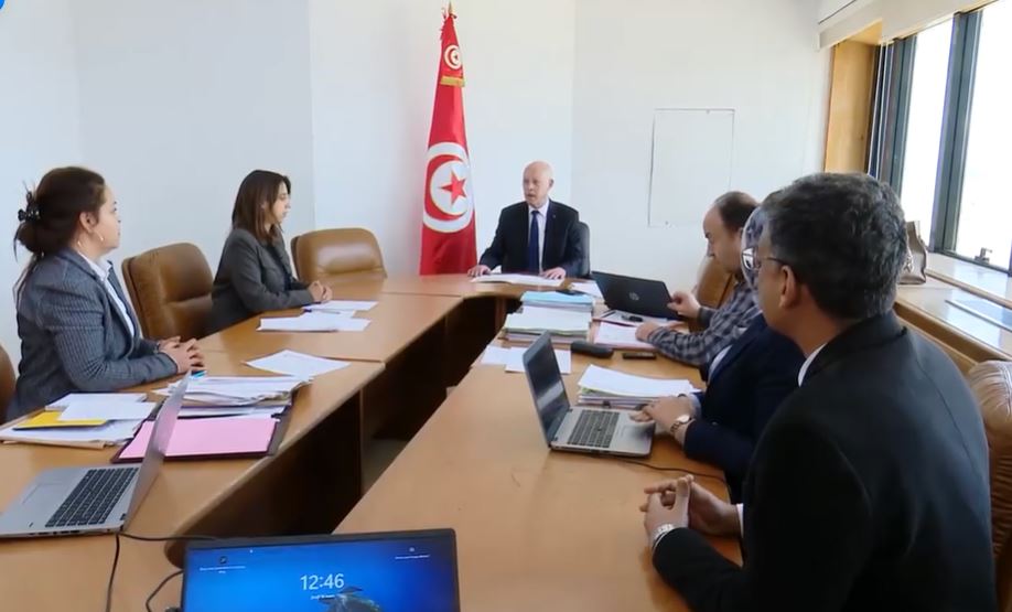 فيديو/ سعيّد ينتقد تأخر انطلاق أعمال لجنة الصلح الجزائي