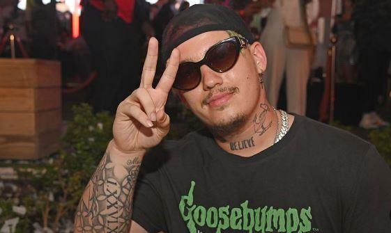 وفاة مطرب راب شهير على خشبة المسرح في جنوب أفريقيا