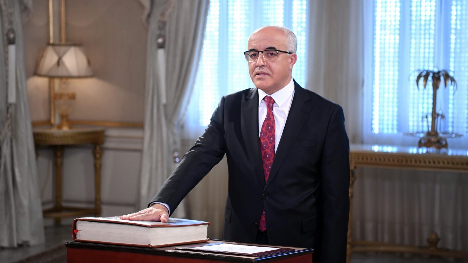 تسلم اوراق اعتماده اليوم / تعرفوا على سفير تونس بسوريا