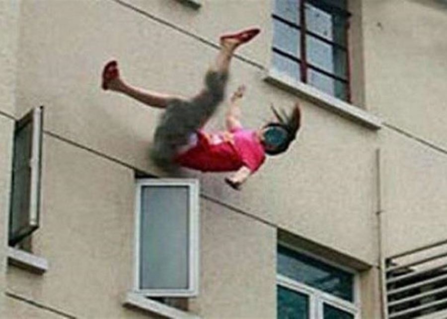 العمران/ جراء “النفقة”..يلقي طليقته من الطابق الثالث