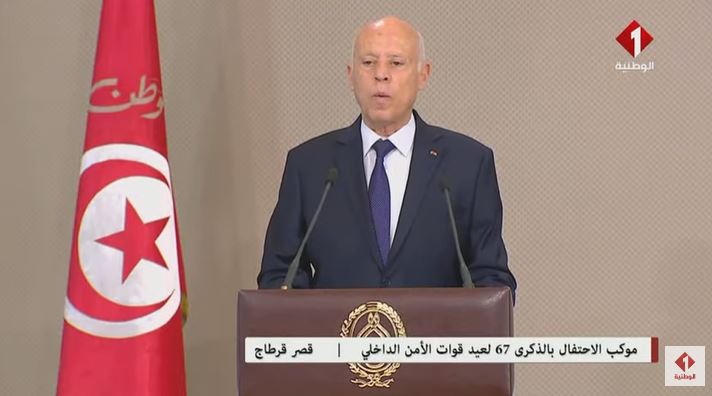 سعيّد للأمنيين: نخوض معا حرب تحرير وطني