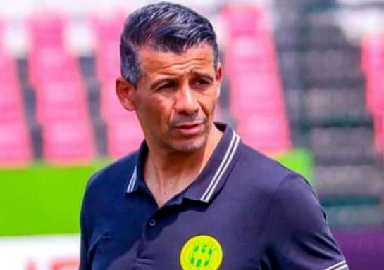 إقالة مدرب شبيبة القبائل.. والأخير يرفض