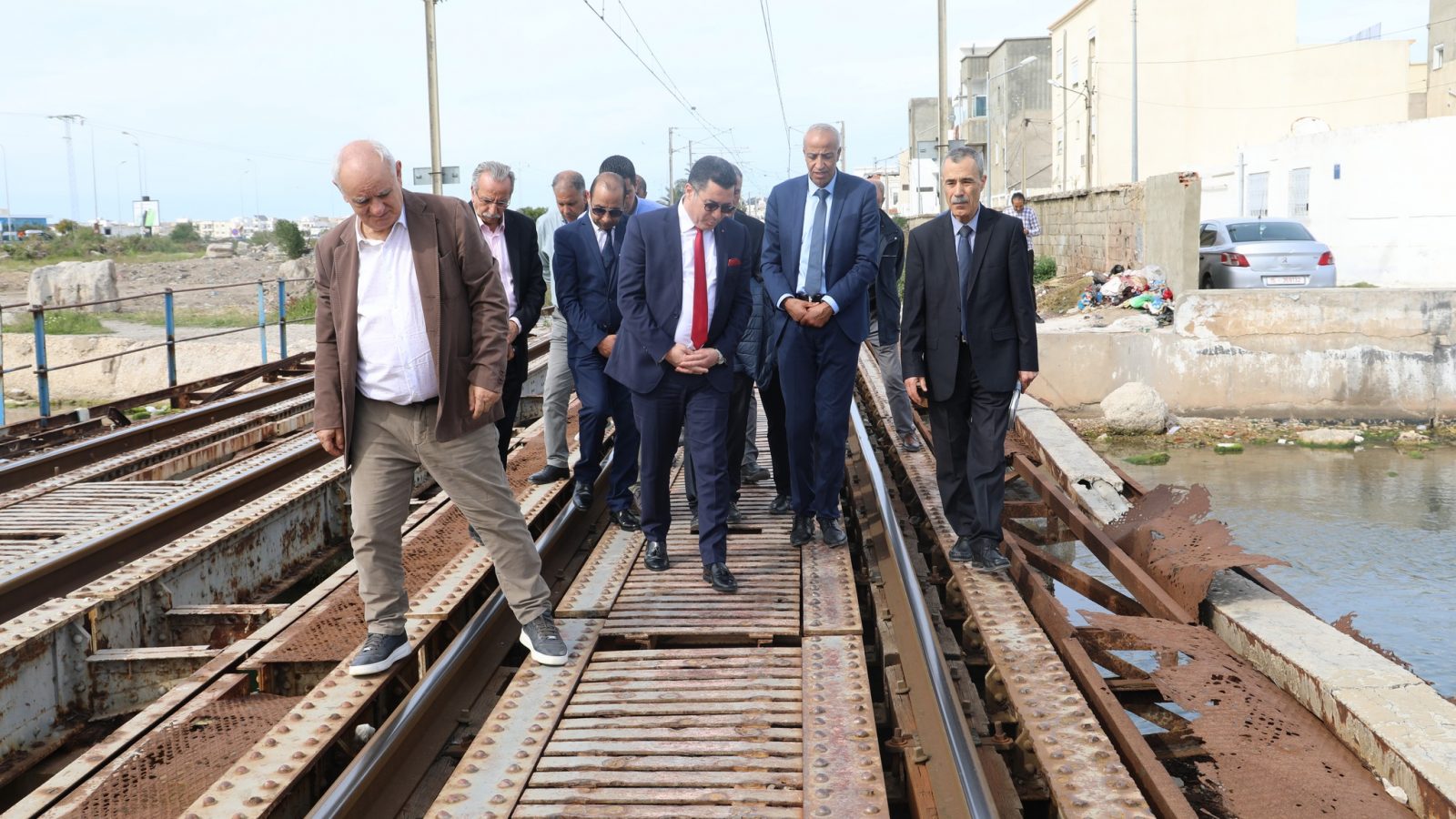 شركة نقل تونس تلبي دعوة الوزير