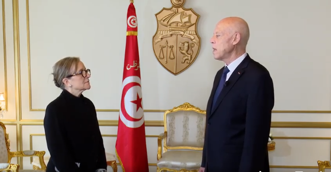 الرئيس والطلبة