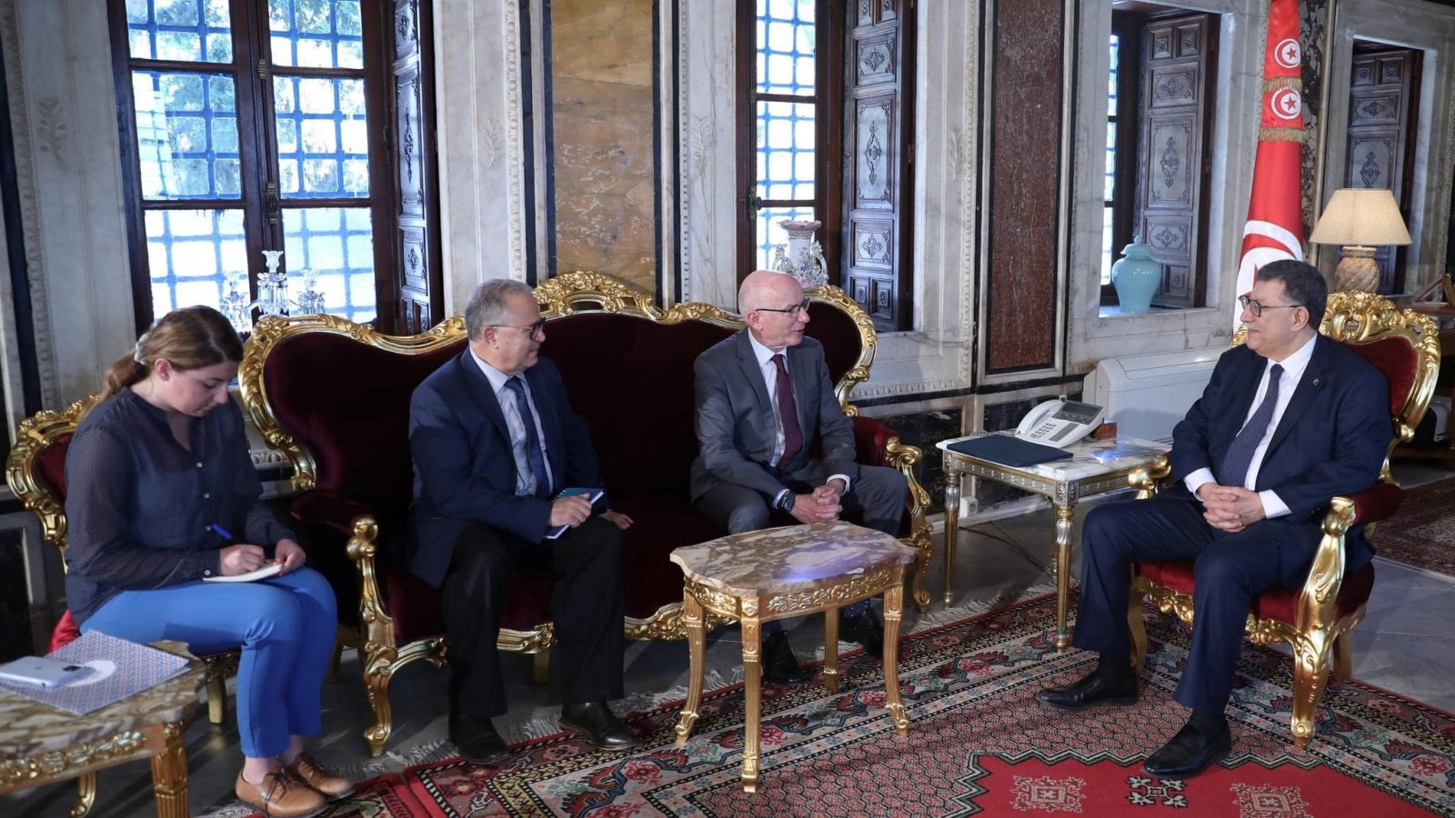 وظائف البرلمان محور لقاء سفير الاتحاد الأوروبي ببودربالة