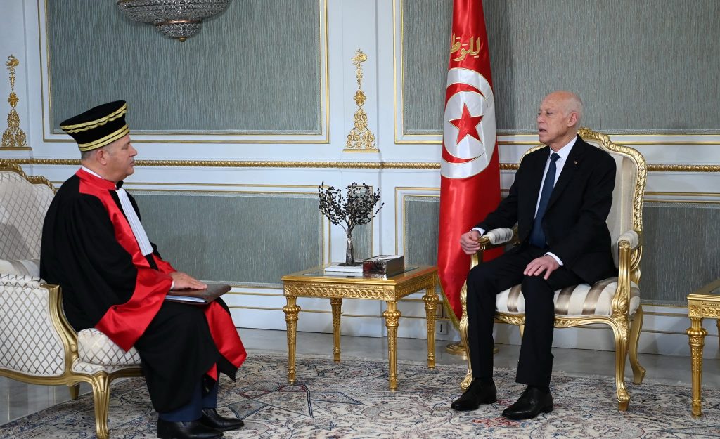 سعيد مع رئيس المجلس الأعلى للقضاء المؤقت