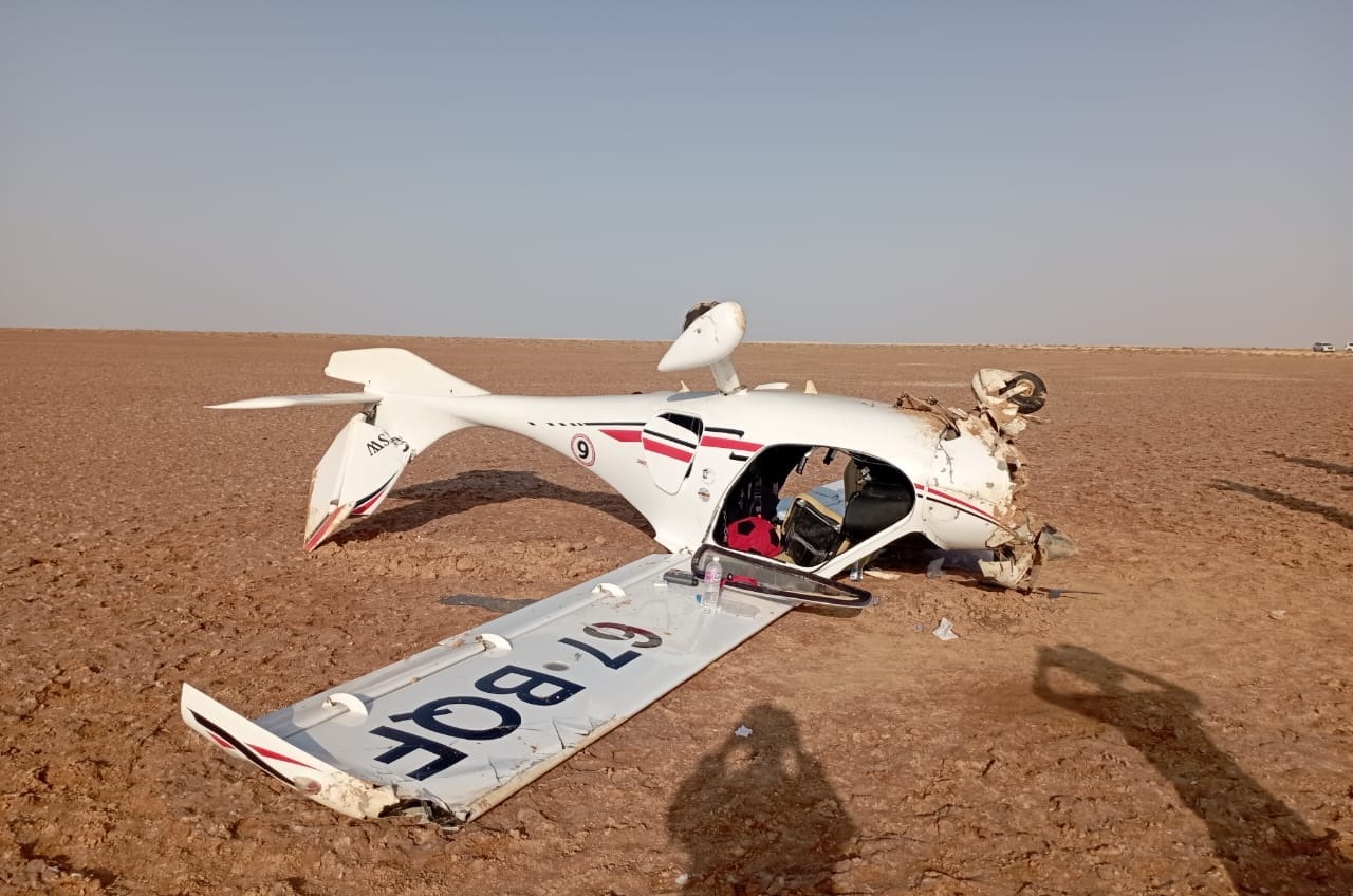 توزر/ سقوط طائرتين خفيفتين.. وجثتان متفحمتان لأجانب (صور)