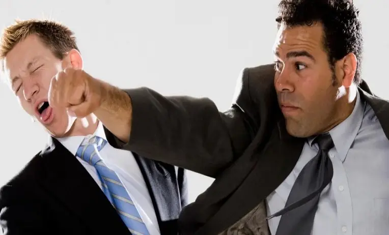 عقوبة-صفع-الوجه-في-السعودية-1