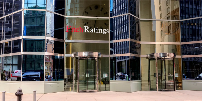 فيتش رايتنغ تضع تصنيف أمريكا تحت المراقبة السلبية