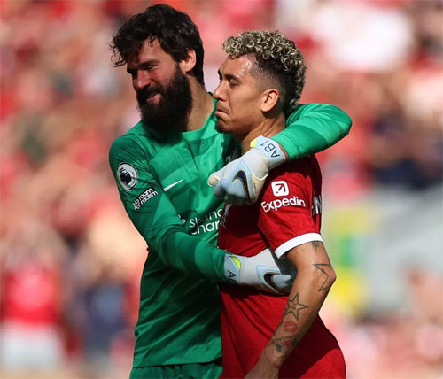 هكذا ودّع فيرمينو ملعب ليفربول