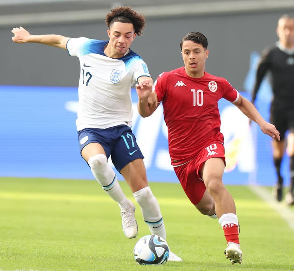 كأس العالم/ منتخب الأواسط ينهزم أمام انكلترا