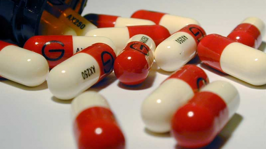 الحدود الجزائرية التونسية/ حجز آلاف الاقراص المخدرة