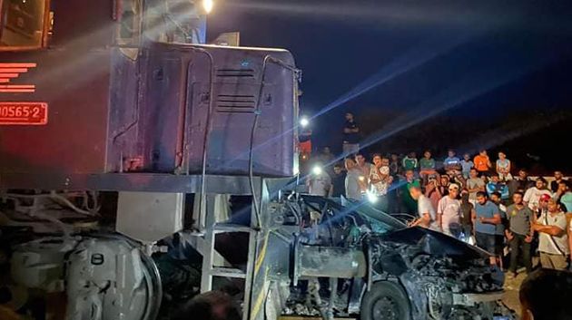 قابس/ حادث إصطدام مروّع بين قطار وسيارة (صور)