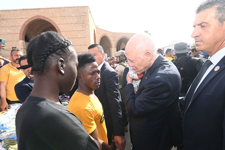 سعيد عن المهاجرين في صفاقس: هم إخوتنا ولكن.. (فيديو)