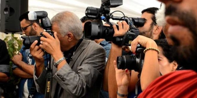 صحافة افتاكك