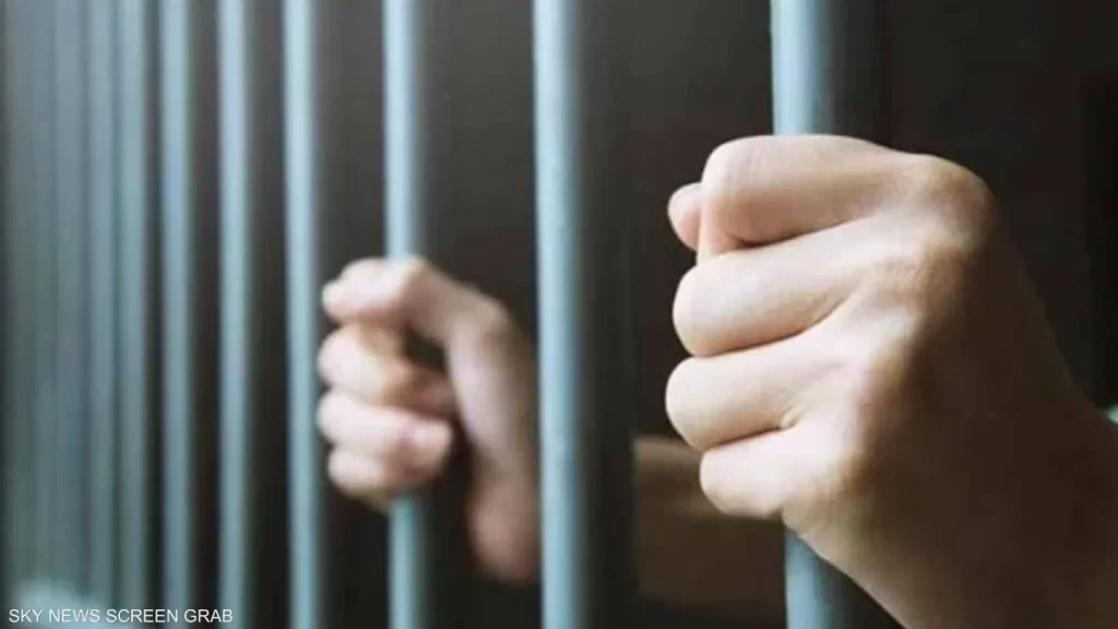 قتلت ابنها طهته واكلته