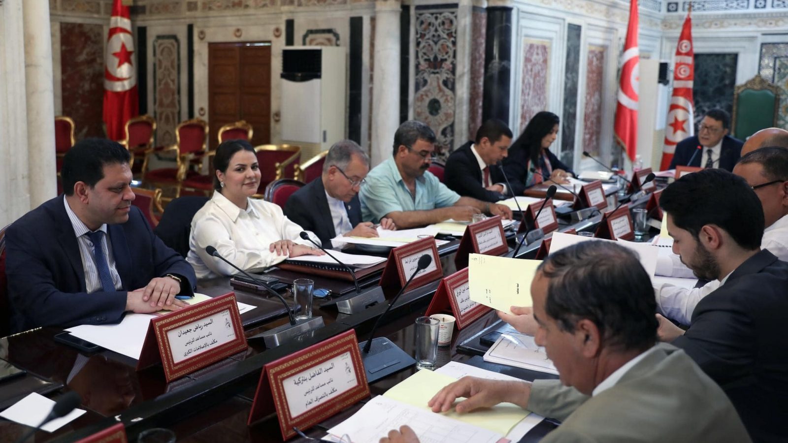 رفض سؤالين من طرف مكتب البرلمان..ما مصيرهما ؟ (تصريح لـ”تونس الان”)