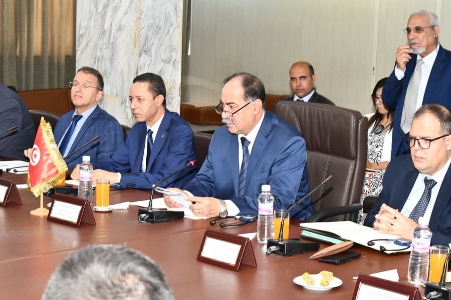 الهجرة محور جلسة عمل لوزير الداخلية مع نظيريه الفرنسي والألمانية
