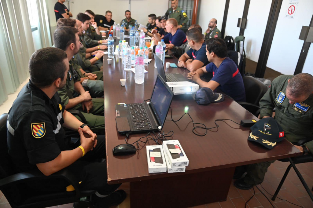 الوفد الاسباني