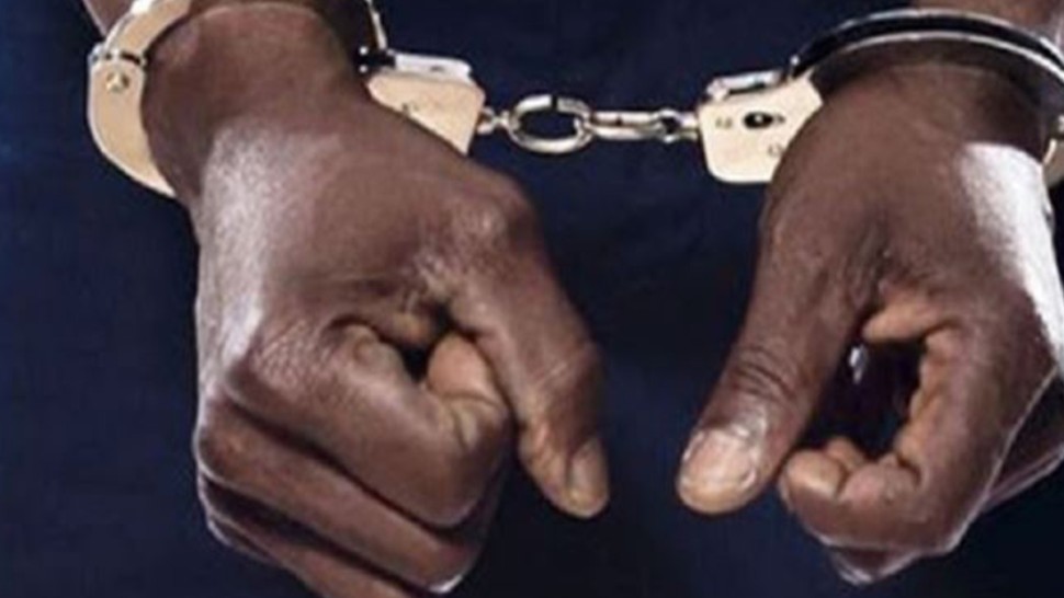 صفاقس/ الاحتفاظ بأفارقة تحصلوا على أموال مشبوهة