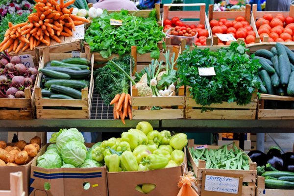 الخضر والغلال/ الأسعار الرسمية لا علاقة لها بالسوق