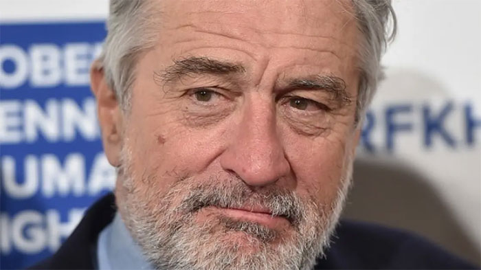 وُجد جثة وهو جالس/ وفاة حفيد روبرت دي نيرو