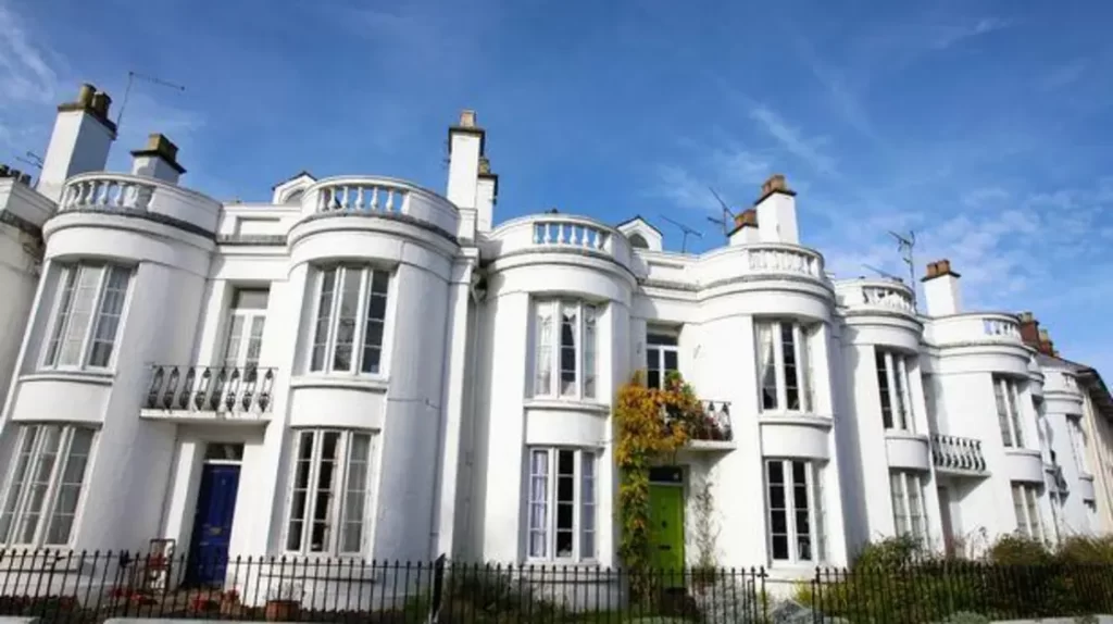 طلاء يقلل الحرارة